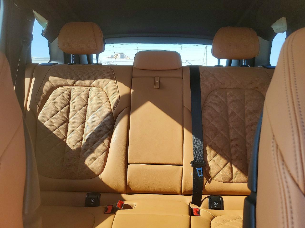 2025 BMW X5 xDrive40I - zdjęcie 10