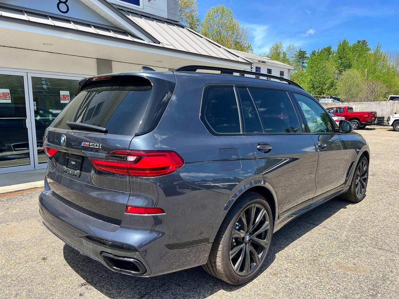 2022 BMW X7 M50I - zdjęcie 4