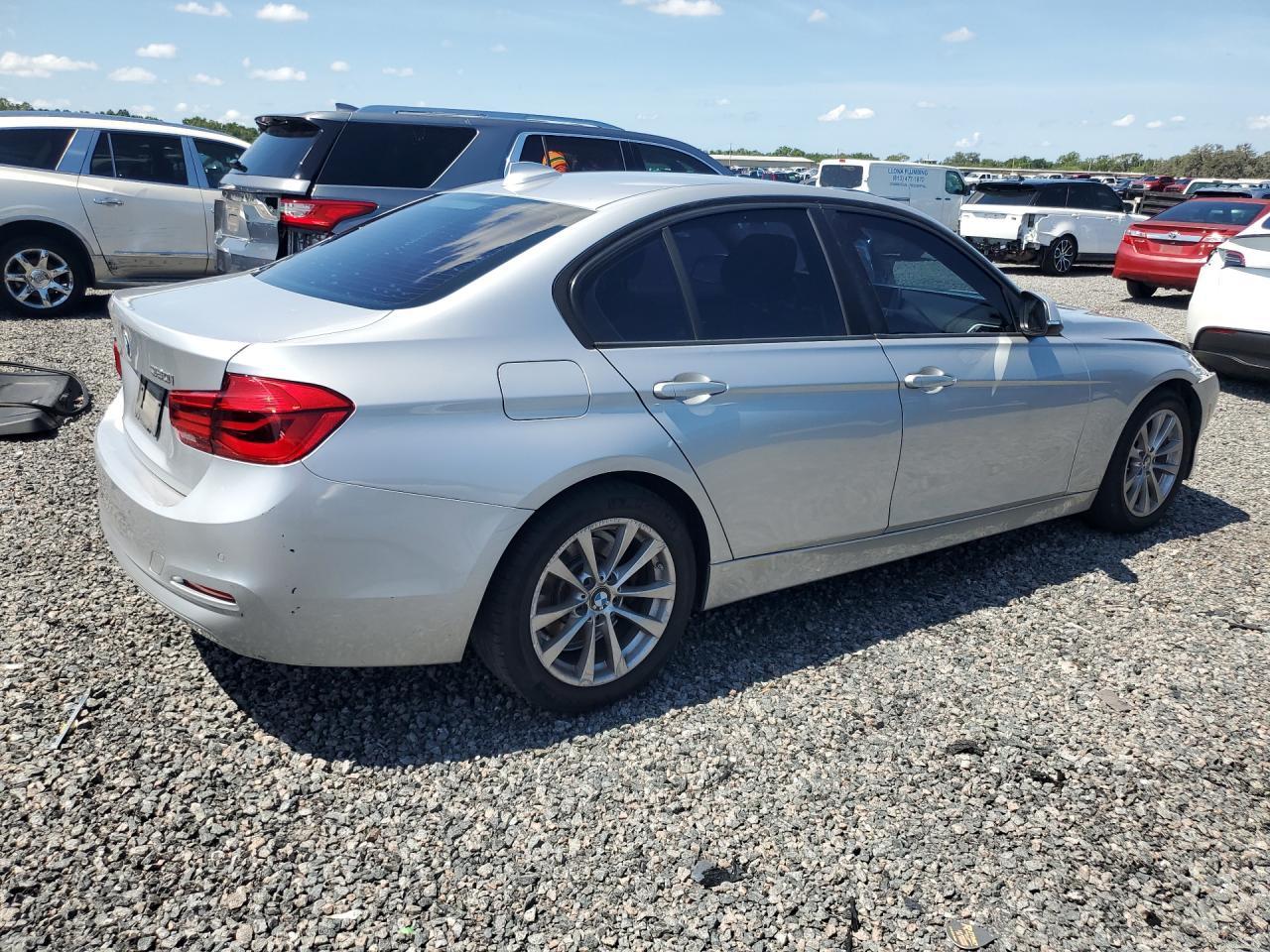 2016 BMW 320 Xi - zdjęcie 3