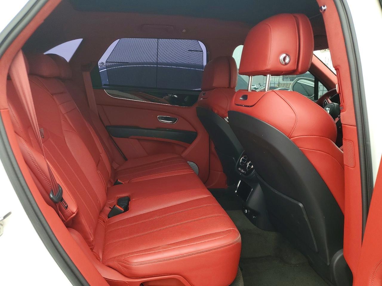 2023 Bentley Bentayga - zdjęcie 11