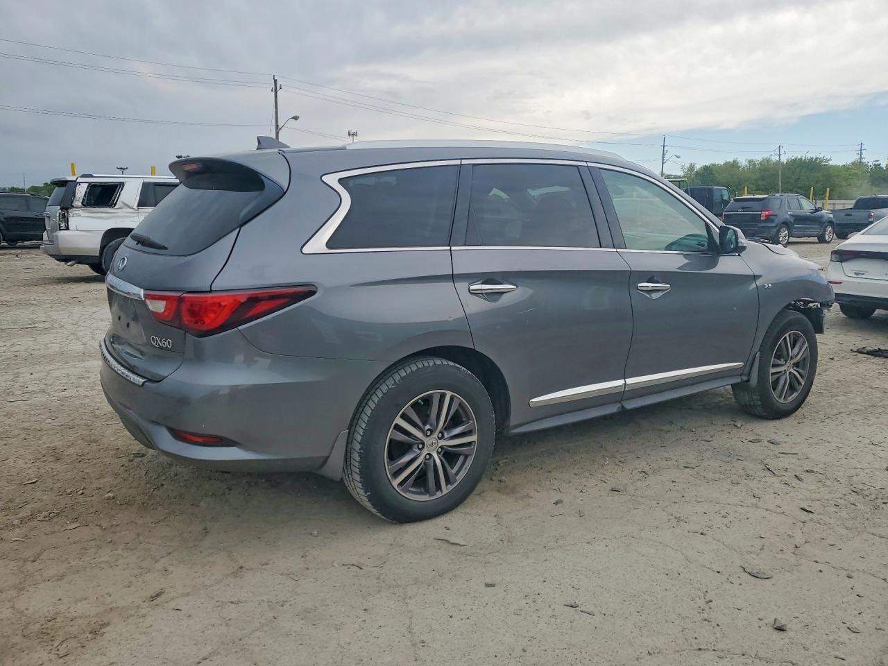 2017 Infiniti Qx60 Base - zdjęcie 3