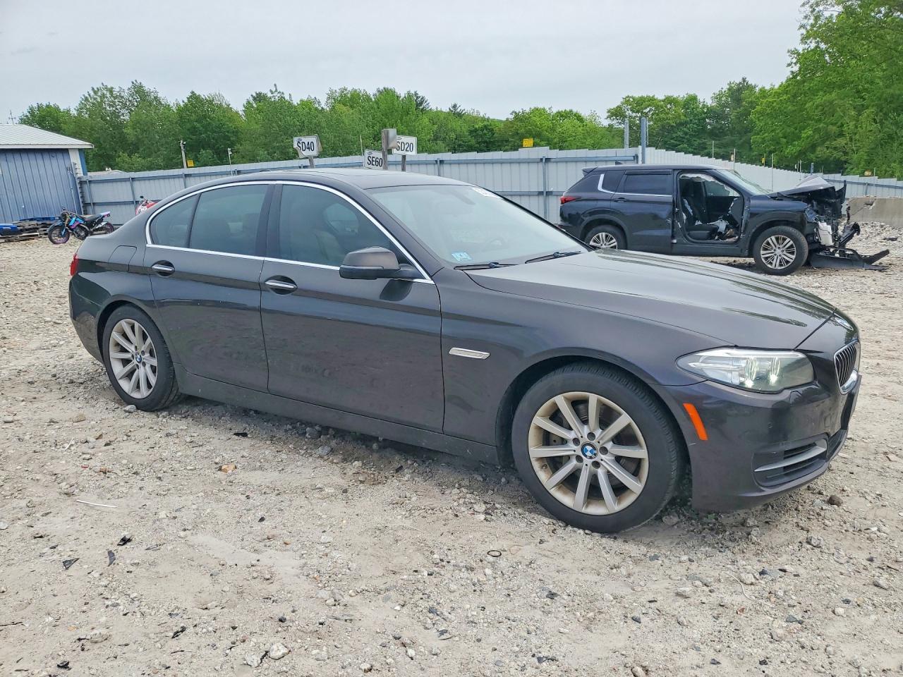 2014 BMW 535 Xi - zdjęcie 4