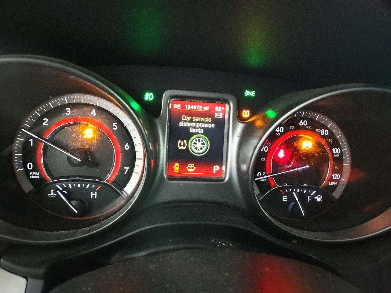 2020 Dodge Journey Crossroad - zdjęcie 9