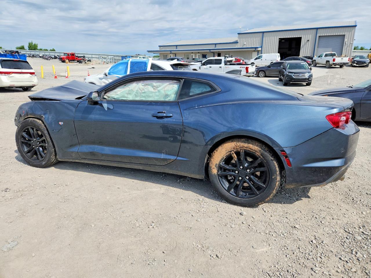 2019 Chevrolet Camaro Ls - zdjęcie 2