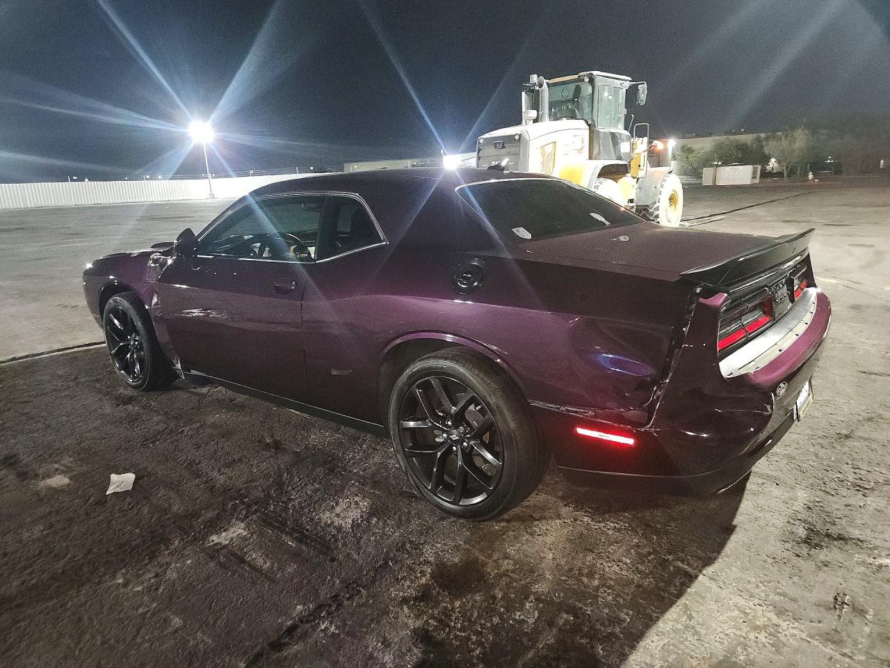 2020 Dodge Challenger Sxt - zdjęcie 2