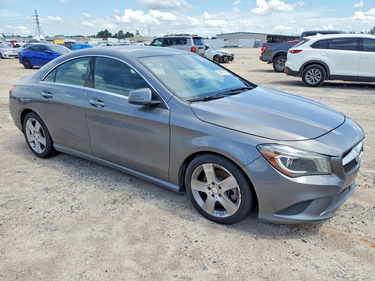 2015 Mercedes-Benz Cla 250 - zdjęcie 4