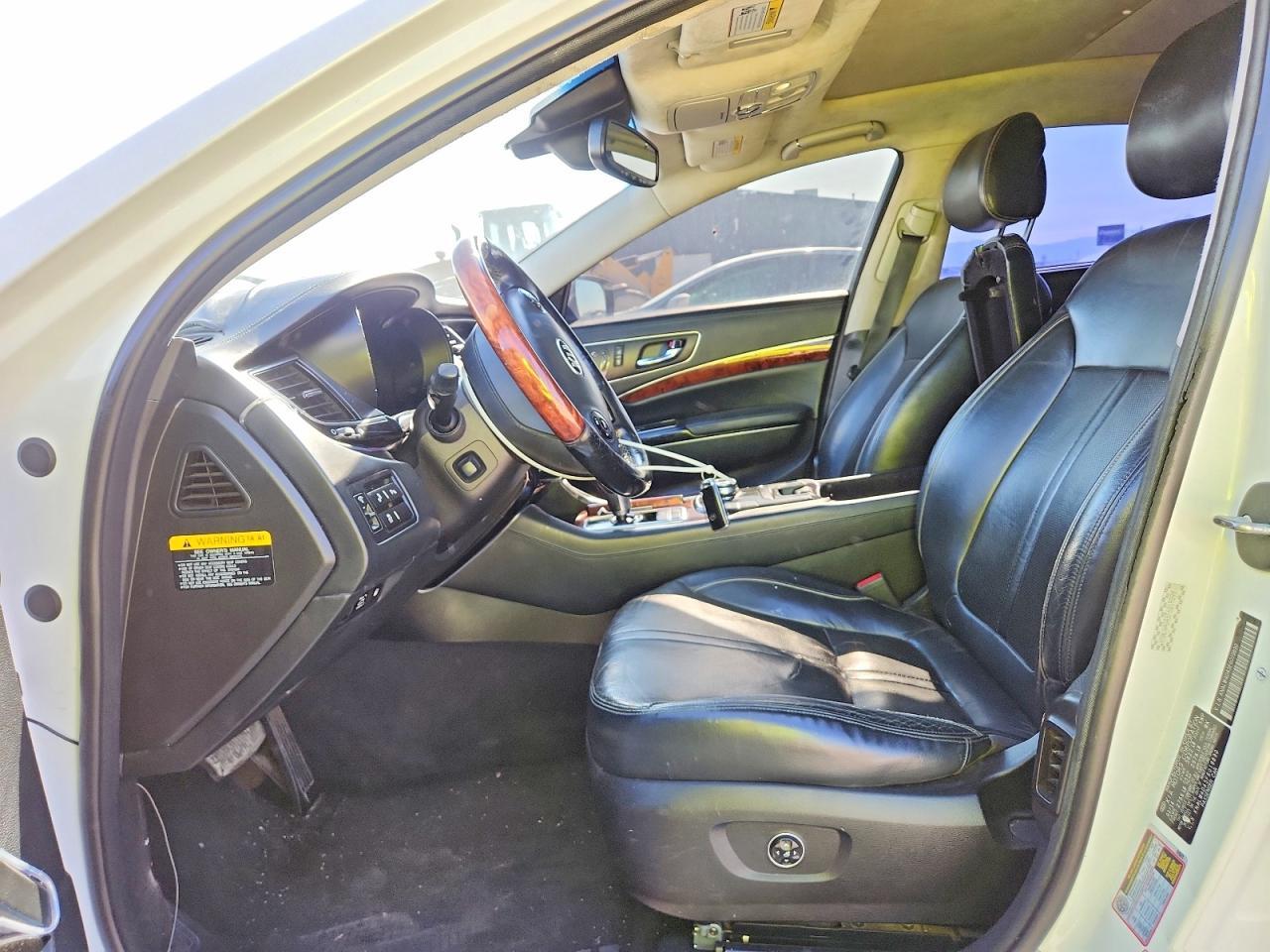 2015 Kia K900 Luxury - zdjęcie 7