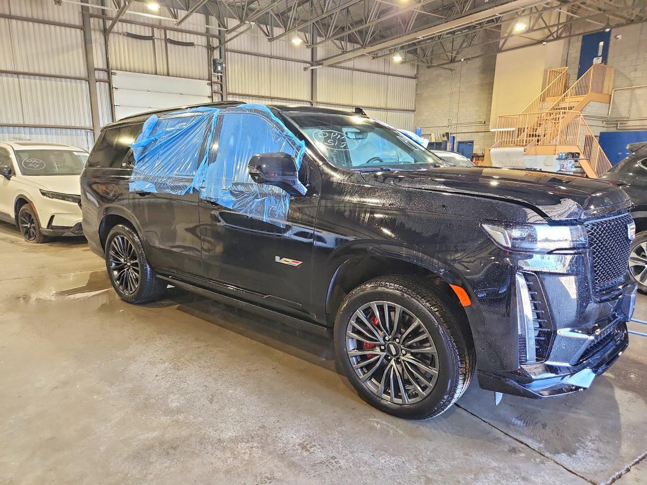2023 Cadillac Escalade V Sport - zdjęcie 4