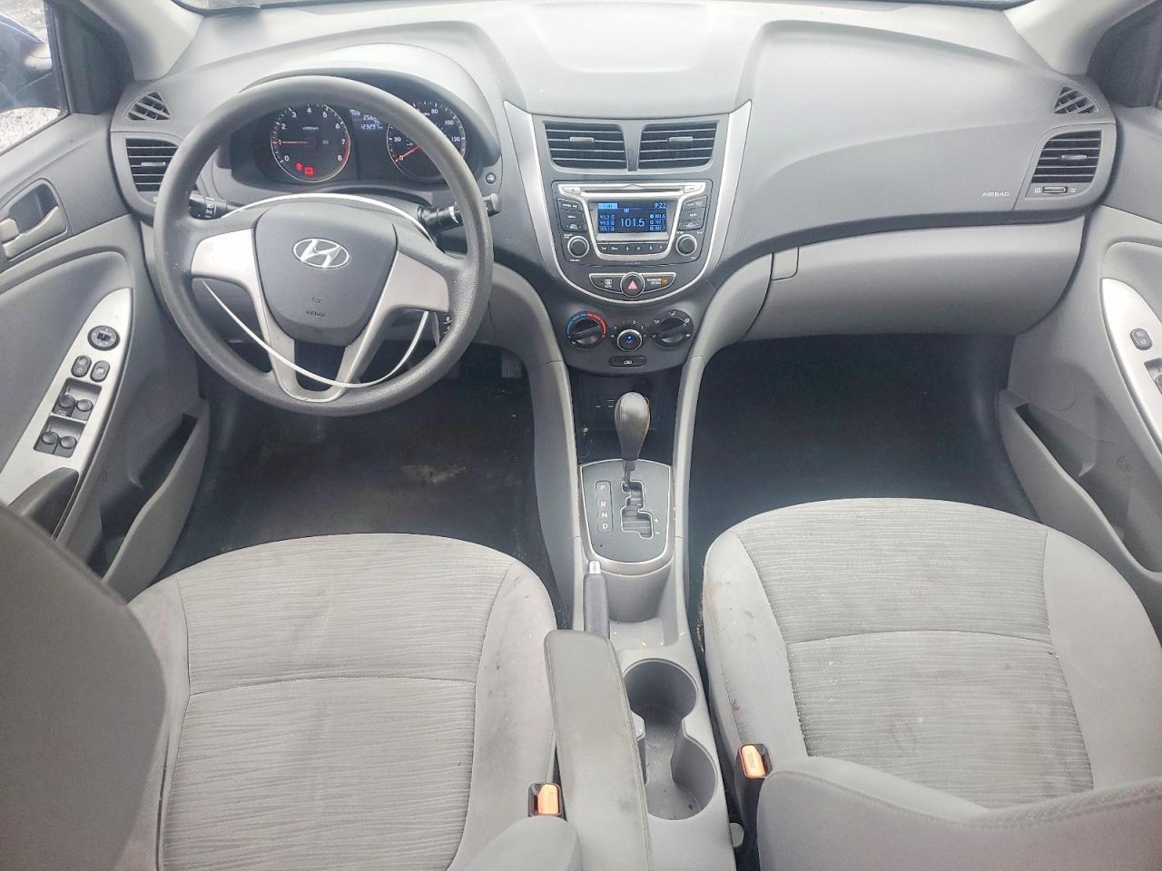 2015 Hyundai Accent Gls - zdjęcie 8