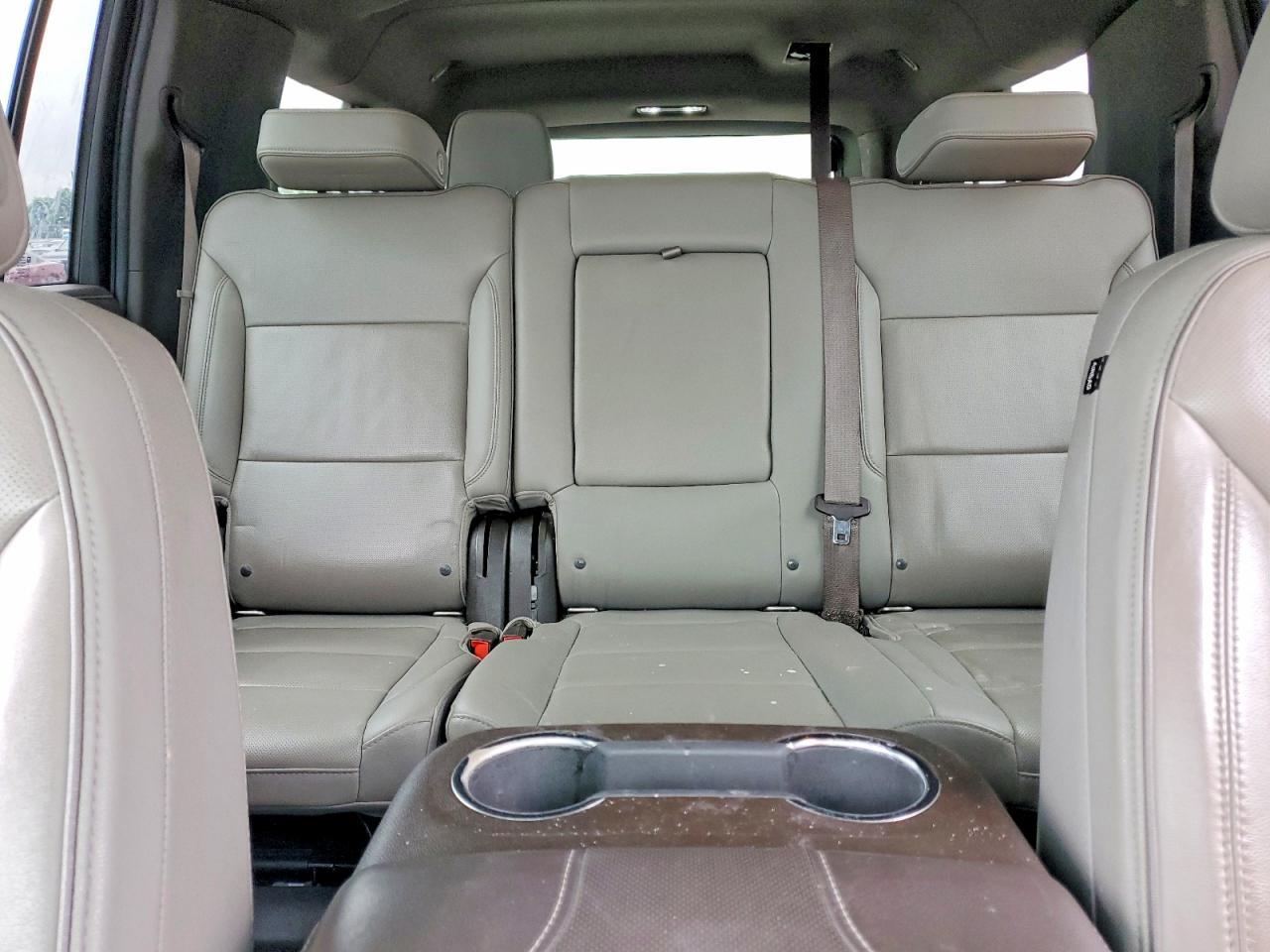 2021 GMC Yukon Xl K1500 Slt - zdjęcie 10