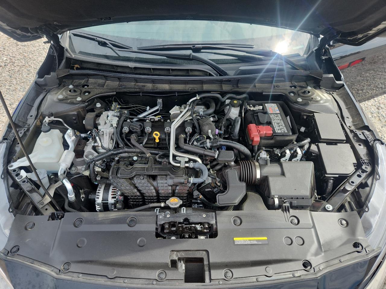 2025 Nissan Altima Sr - zdjęcie 11
