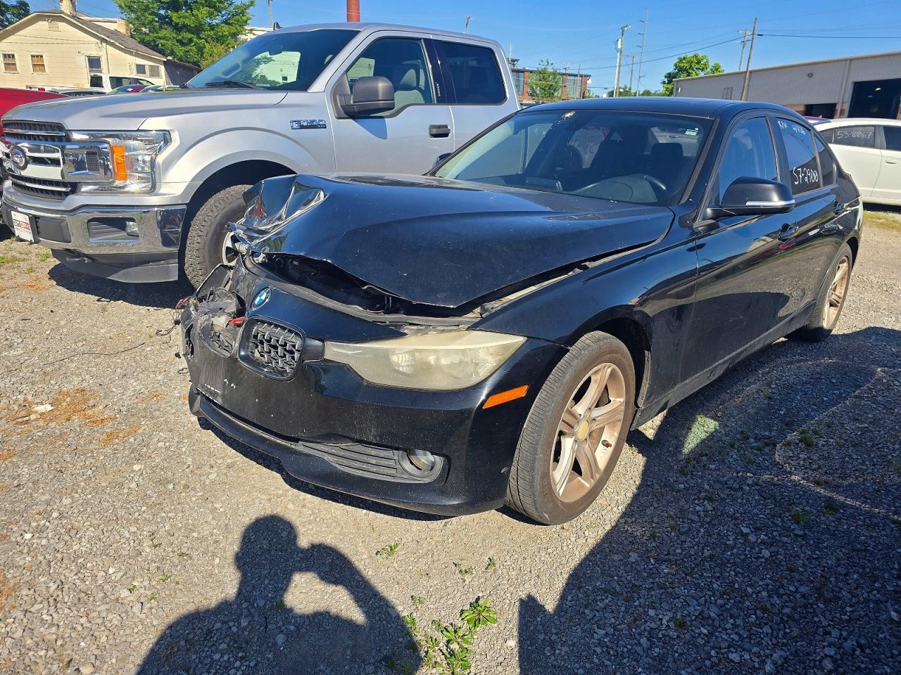 BMW Seria 3 - zdjęcie 2