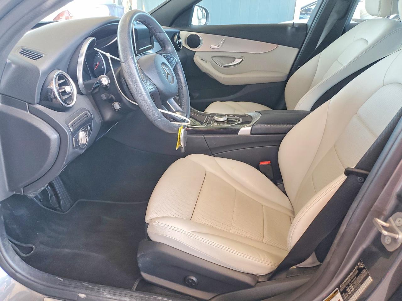 2018 Mercedes-Benz C 300 - zdjęcie 7