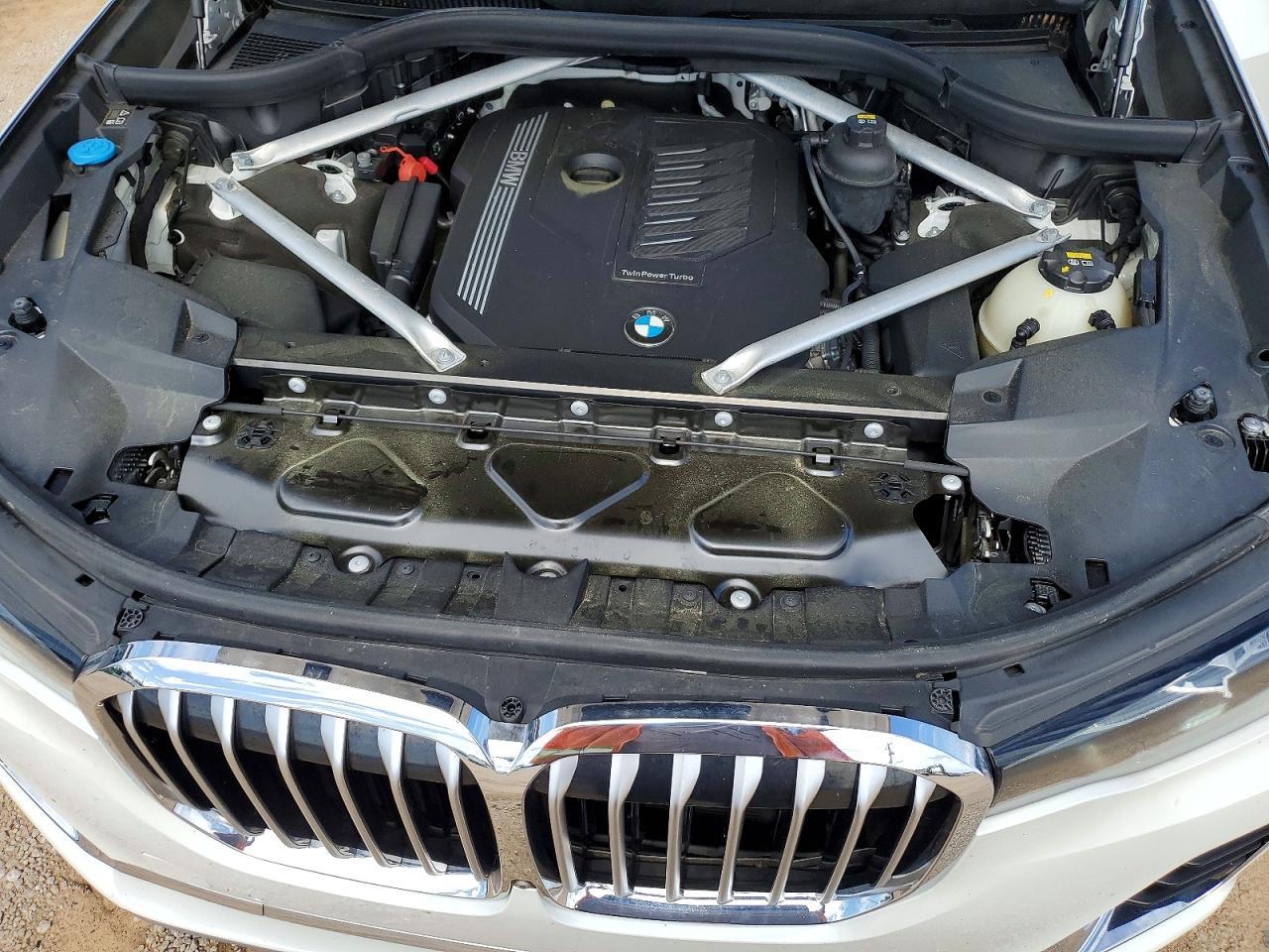2020 BMW X7 xDrive40I - zdjęcie 11