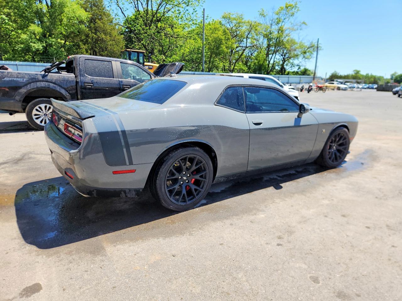 2018 Dodge Challenger R - zdjęcie 3