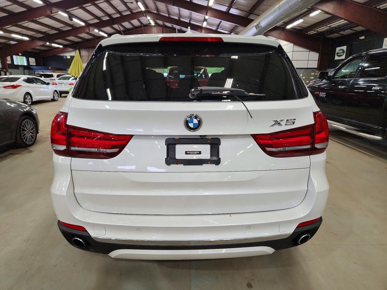 2016 BMW X5 xDrive35I - zdjęcie 6