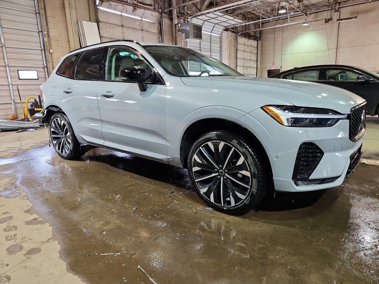2026 Volvo Xc60 Ultra - zdjęcie 4