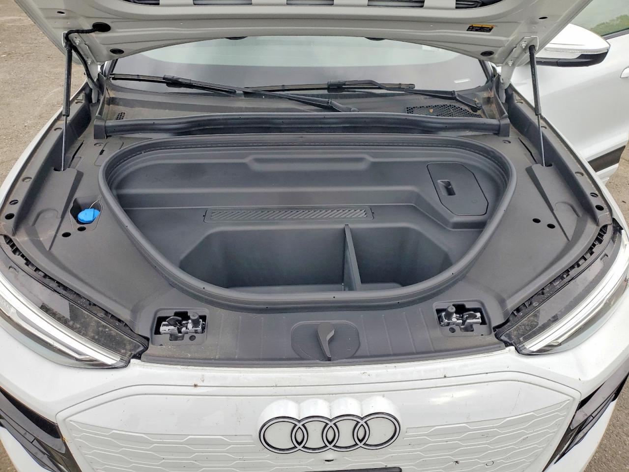2025 Audi Q6 E-Tron Premium - zdjęcie 11