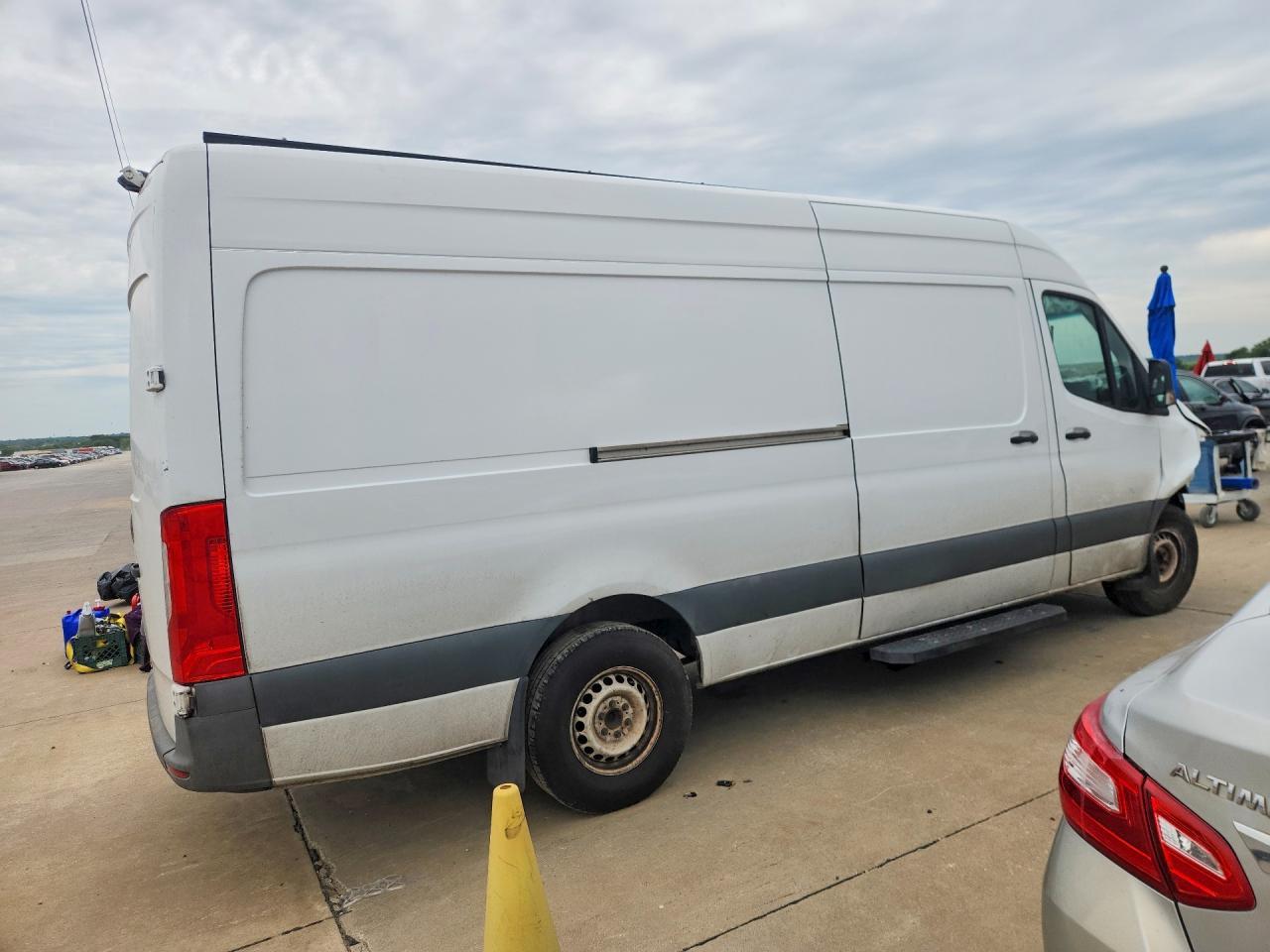 2020 Mercedes Benz Sprinter 2500 - zdjęcie 3