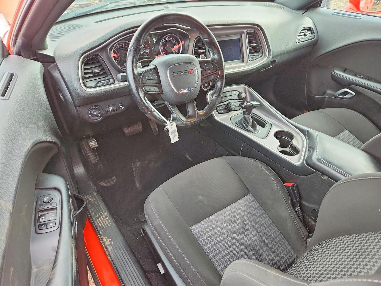 2022 Dodge Challenger Gt - zdjęcie 8