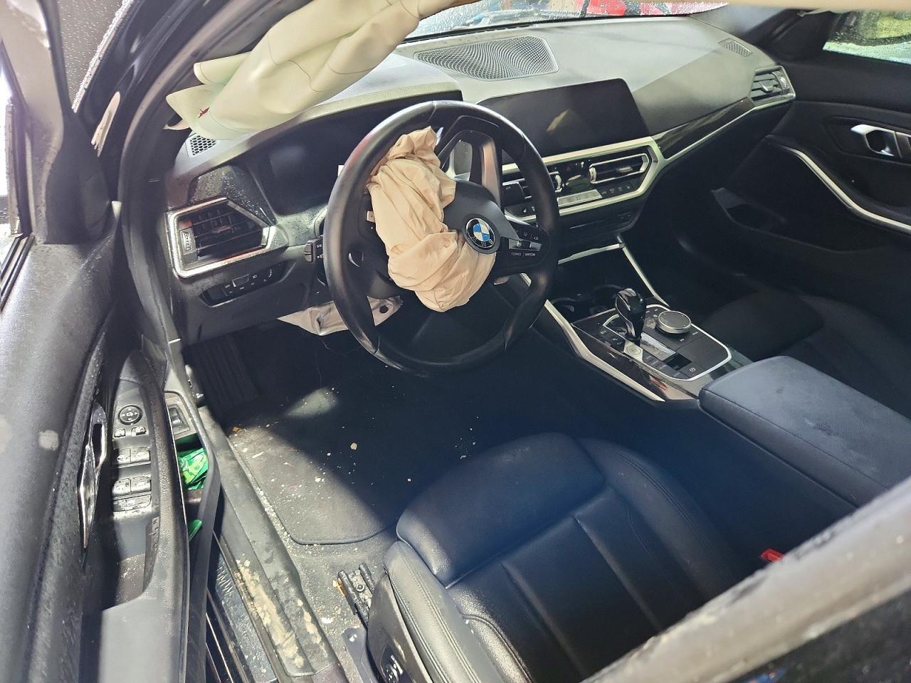 2021 BMW 330I - zdjęcie 8