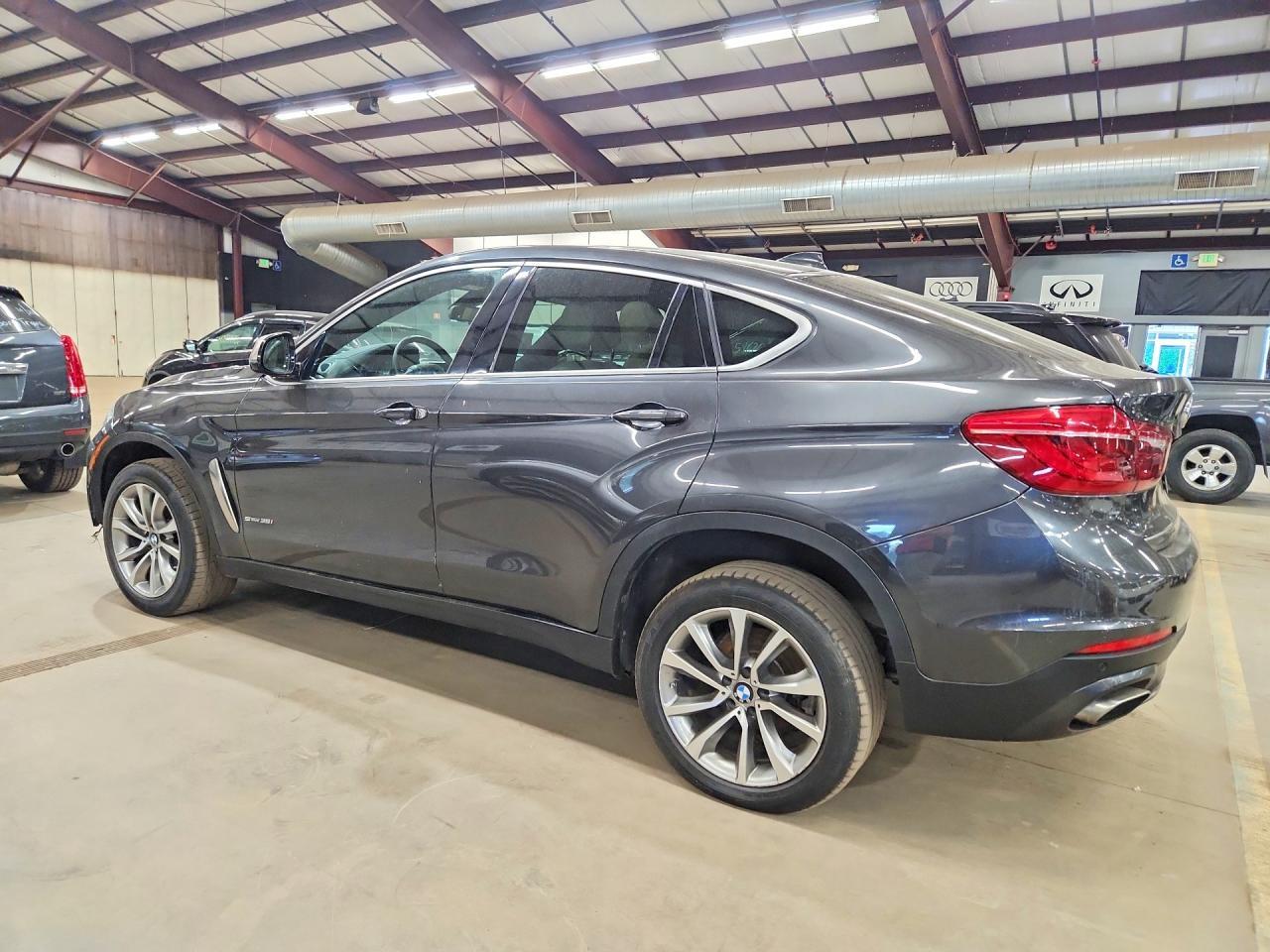 2019 BMW X6 Sdrive35I - zdjęcie 2