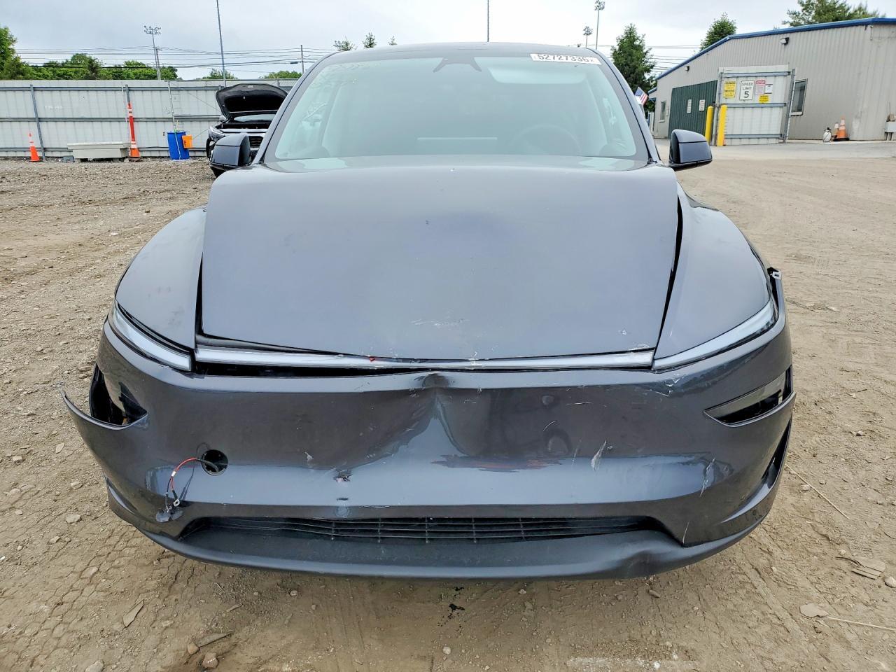 2026 Tesla Model Y - zdjęcie 5