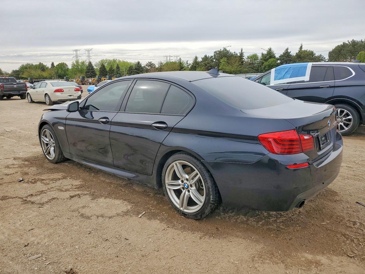 2016 BMW 535 Xi - zdjęcie 2