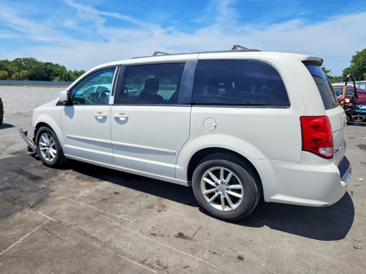 2013 Dodge Grand Caravan Sxt - zdjęcie 2