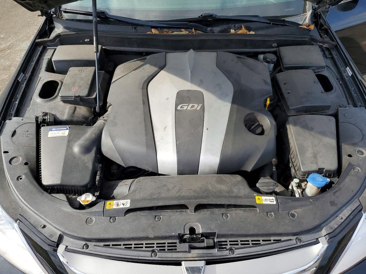 2014 Hyundai Genesis 3.8L - zdjęcie 11