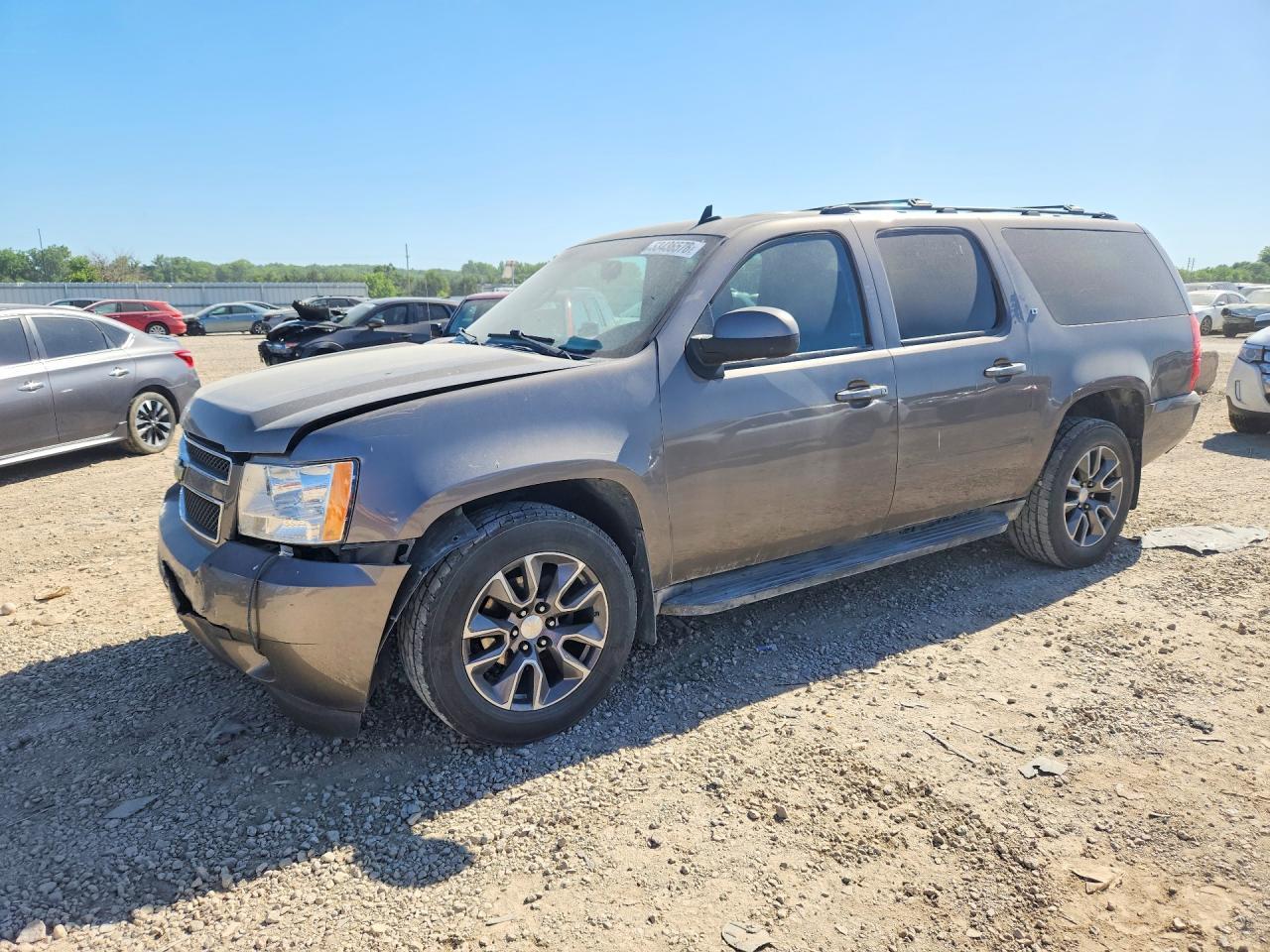 2013 Chevrolet Suburban C1500 Lt - zdjęcie główne