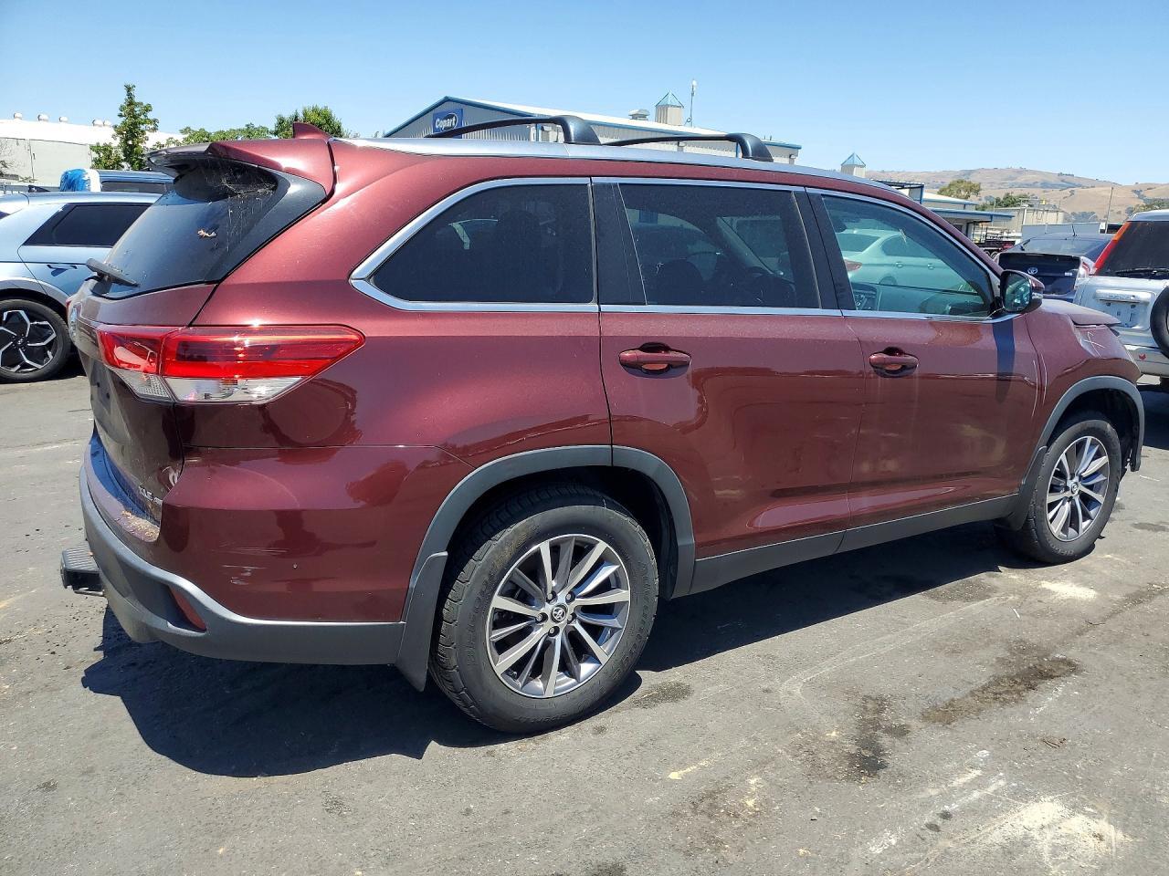 2019 Toyota Highlander Xle - zdjęcie 3