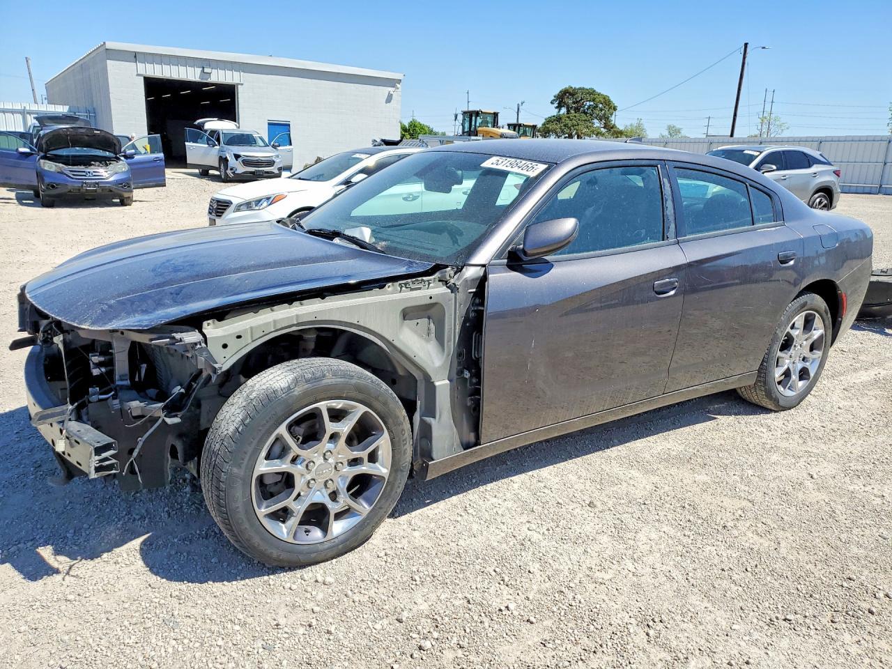 2015 Dodge Charger Sxt - zdjęcie główne
