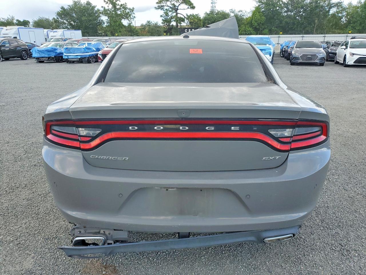 2018 Dodge Charger Sxt - zdjęcie 6