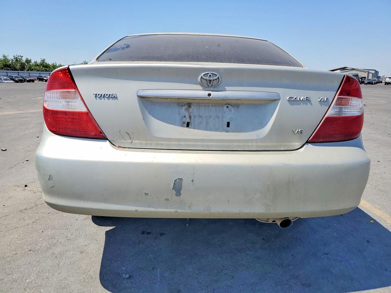 Toyota Camry - zdjęcie 6