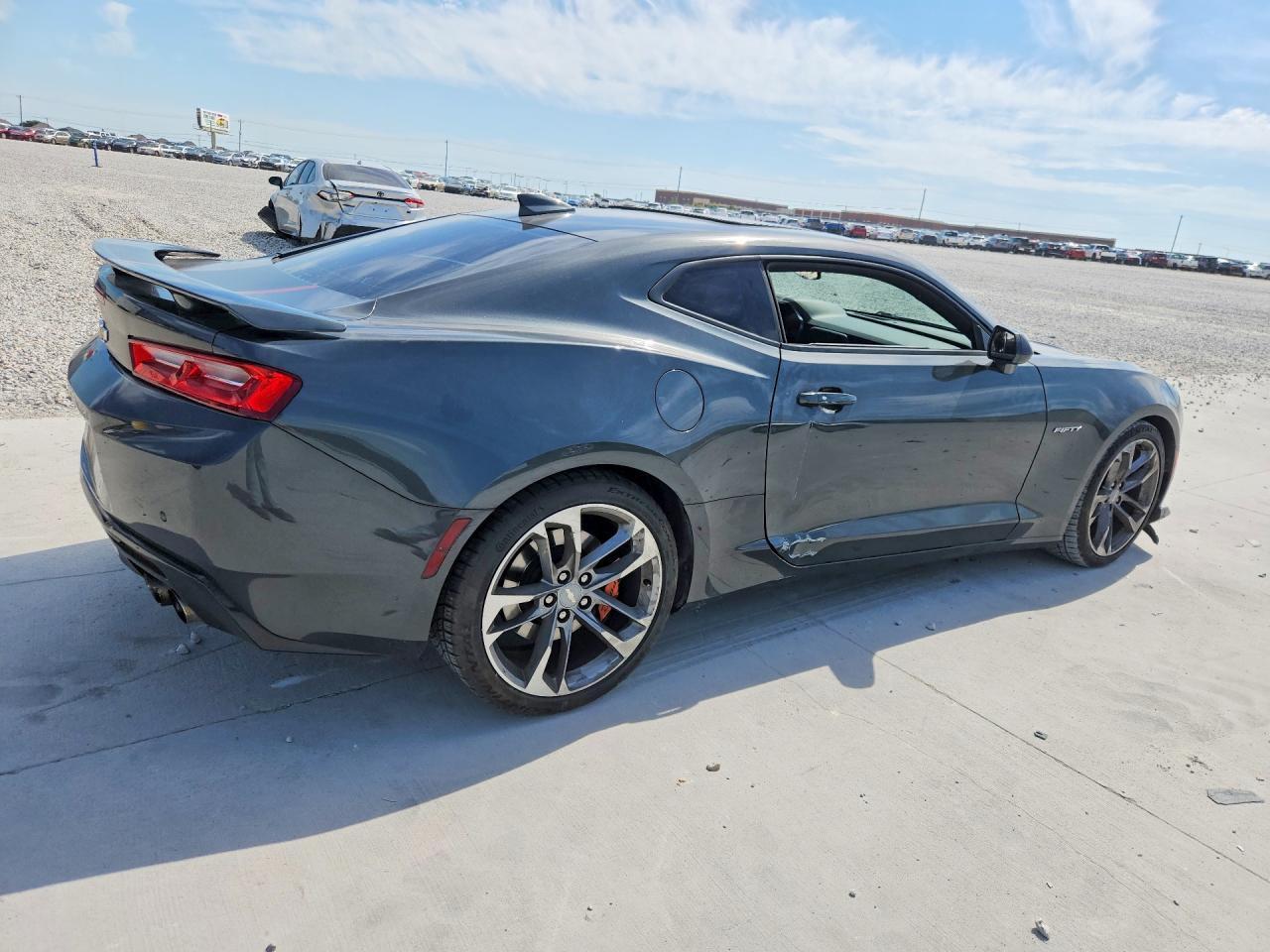 Chevrolet Camaro - zdjęcie 3