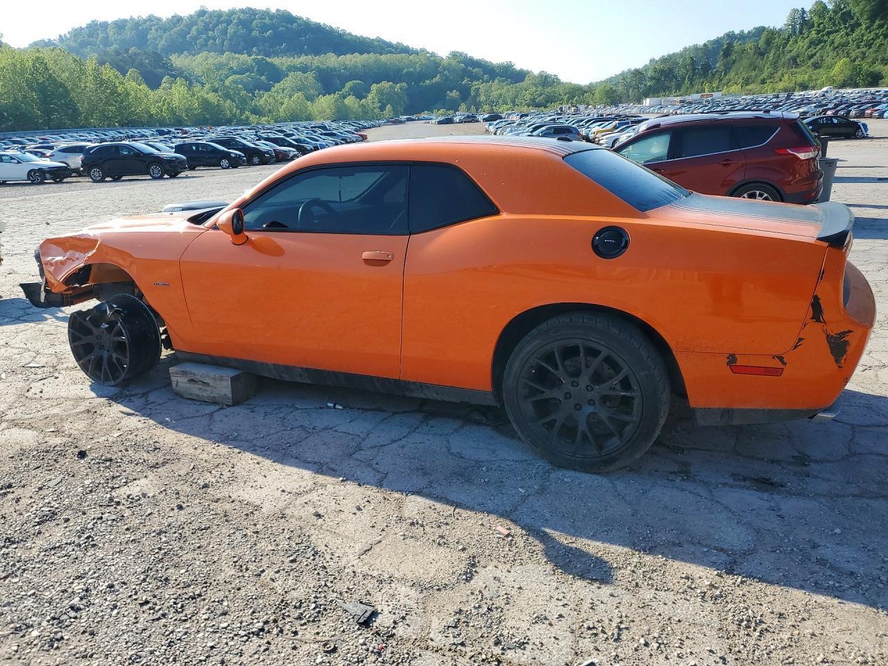 2014 Dodge Challenger R - zdjęcie 2