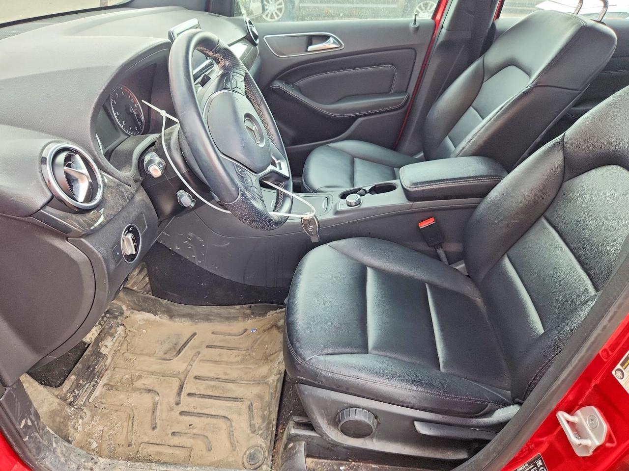 2013 Mercedes-Benz B250 - zdjęcie 7