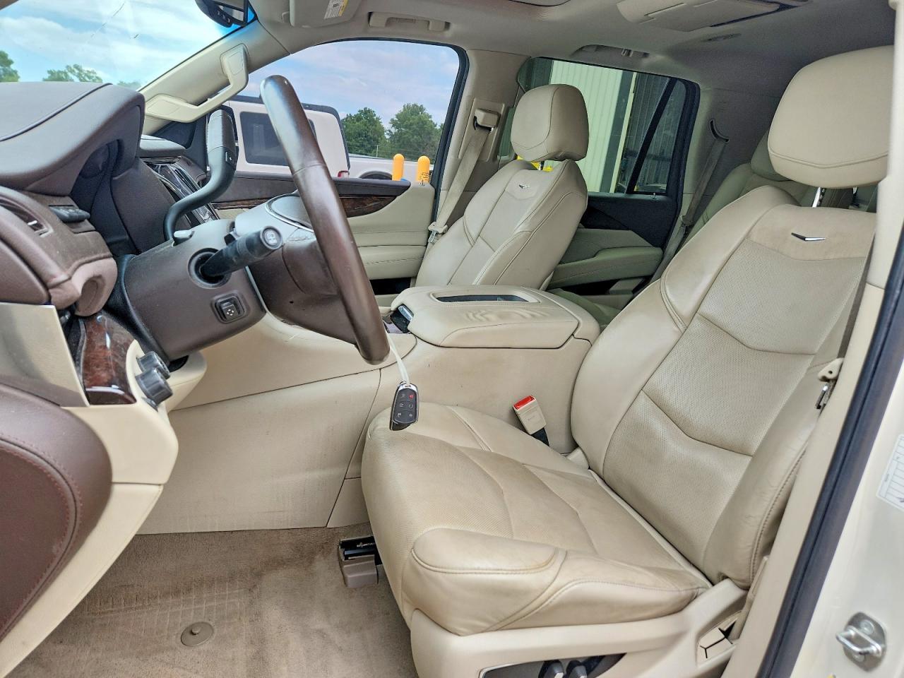 2015 Cadillac Escalade Luxury - zdjęcie 7