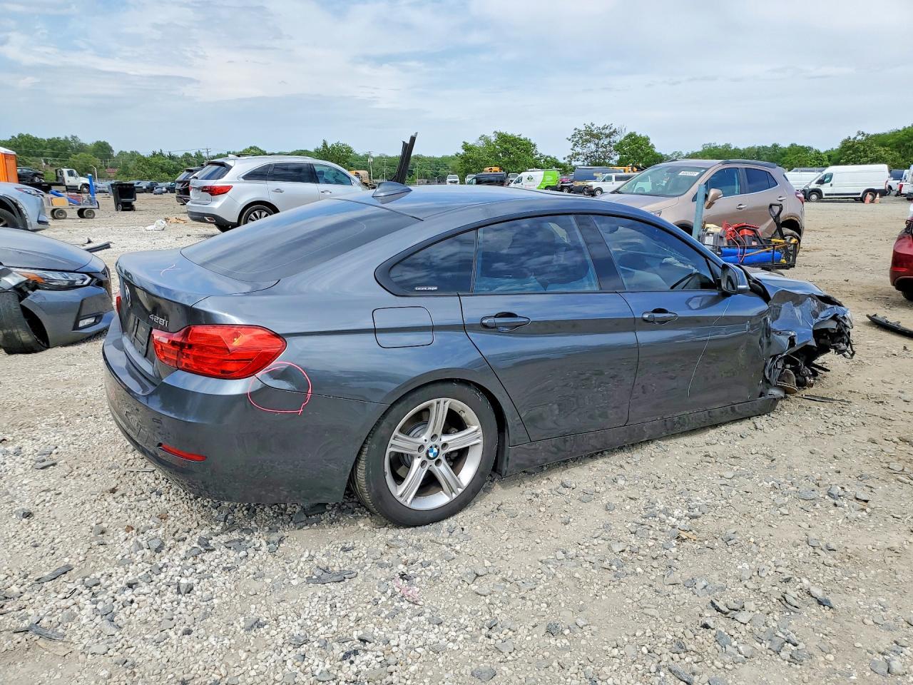 2015 BMW 428 Xi Gran Coupe Sulev - zdjęcie 3