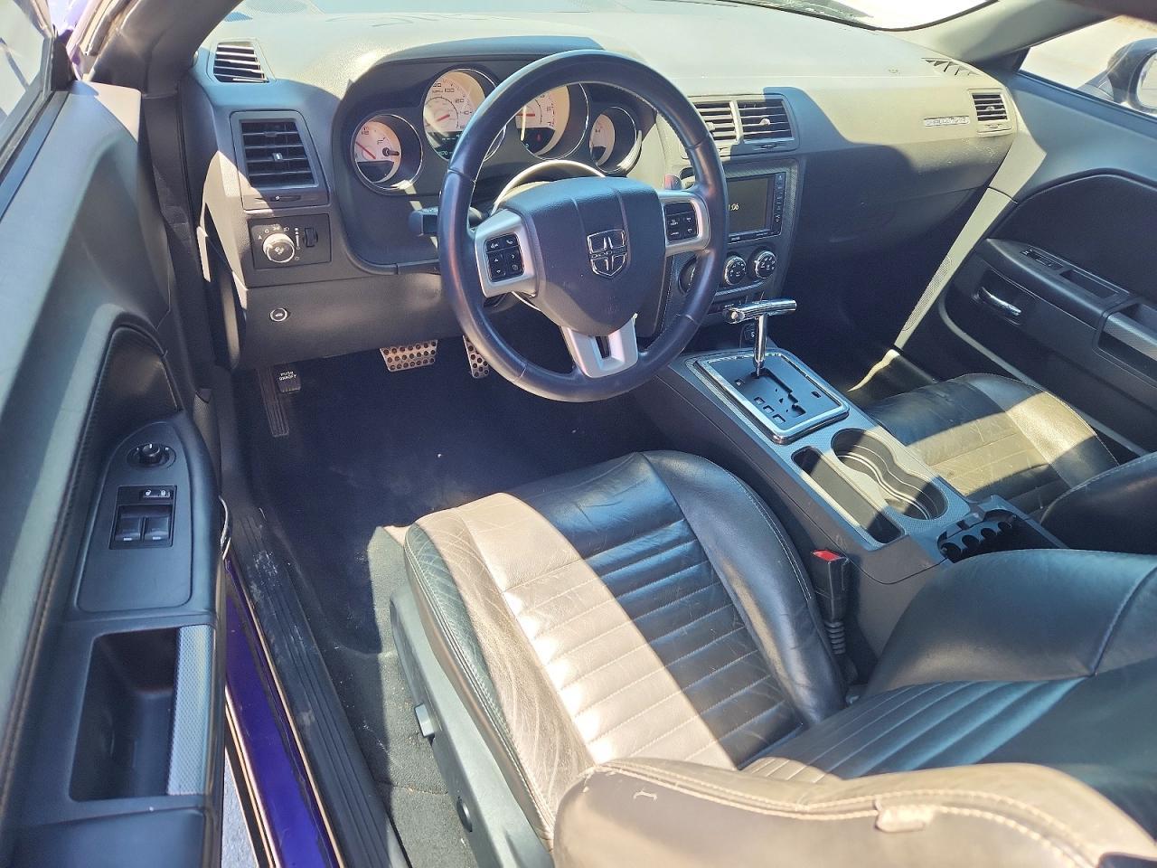 2013 Dodge Challenger R/T - zdjęcie 8
