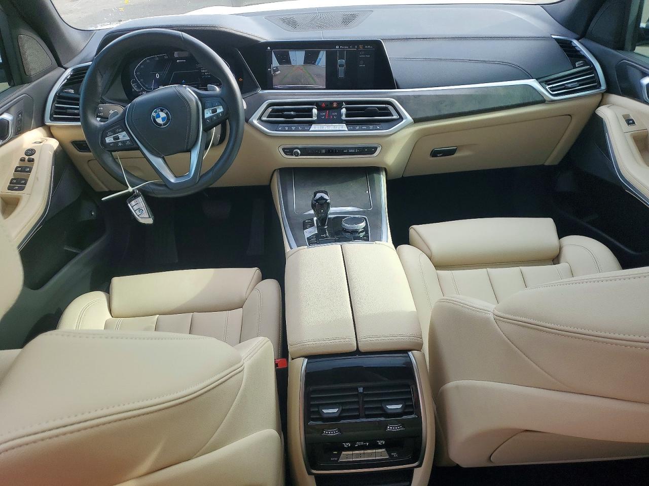2022 BMW X5 xDrive45E - zdjęcie 8