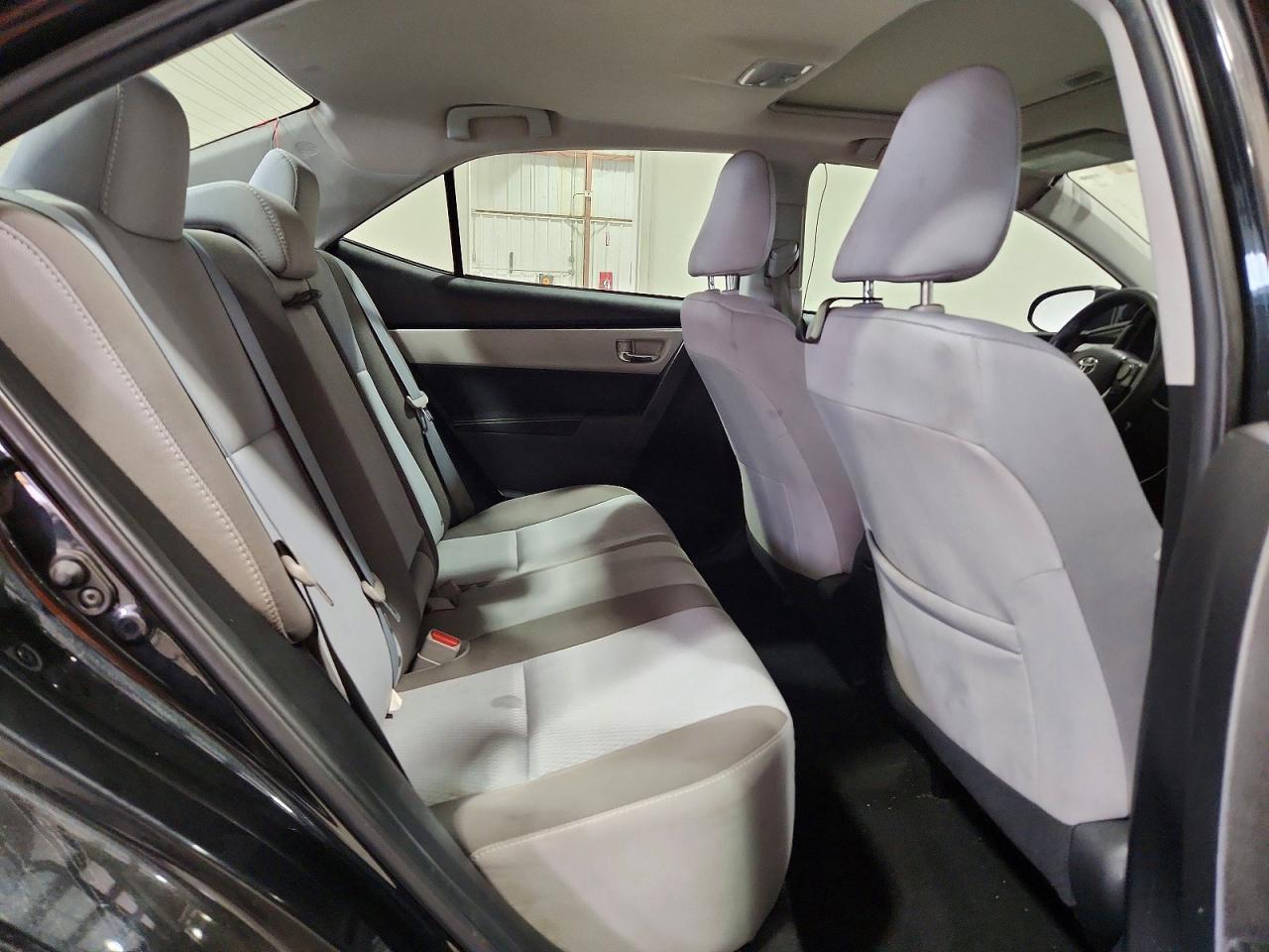 2017 Toyota Corolla Le - zdjęcie 10