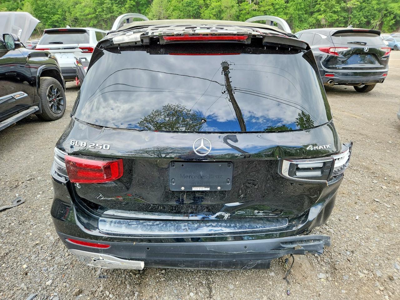 2025 Mercedes-Benz Glb 250 4Matic - zdjęcie 6