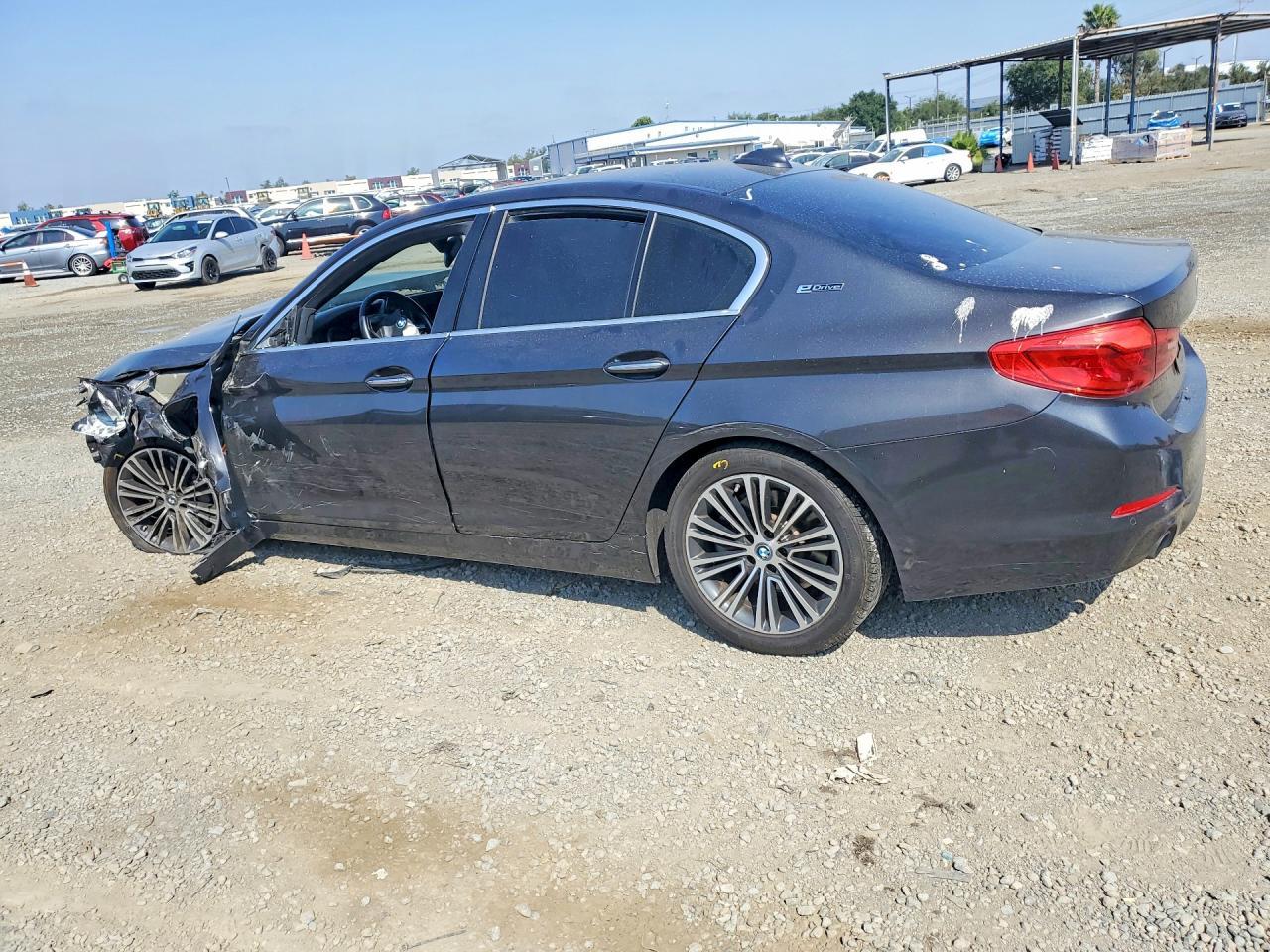 2018 BMW 530E - zdjęcie 2