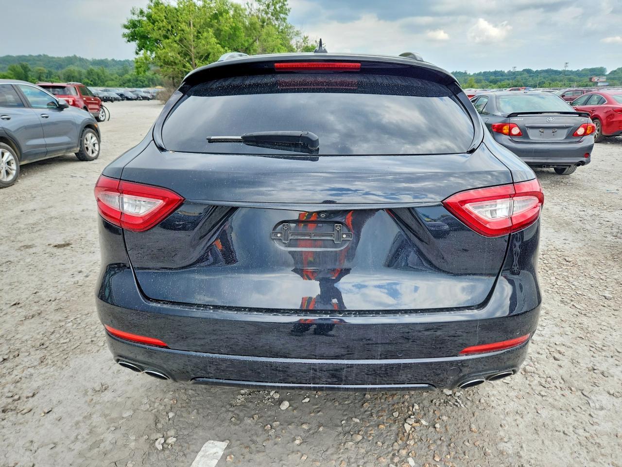 2017 Maserati Levante S Luxury - zdjęcie 6