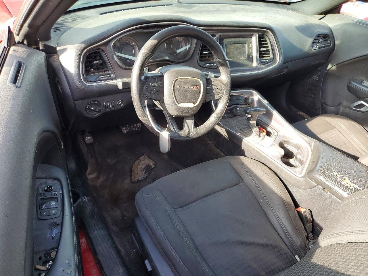 2016 Dodge Challenger R - zdjęcie 8