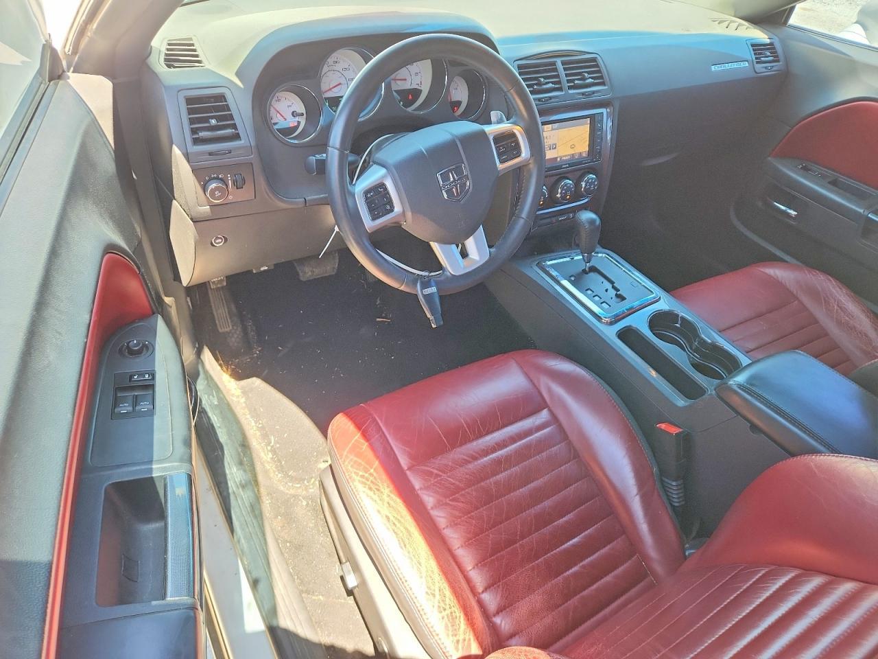 2014 Dodge Challenger Sxt - zdjęcie 8