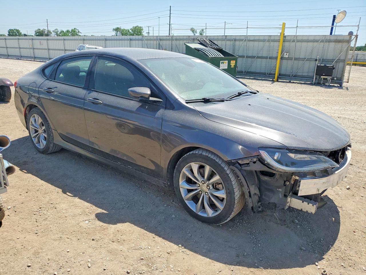 2015 Chrysler 200 S - zdjęcie 4