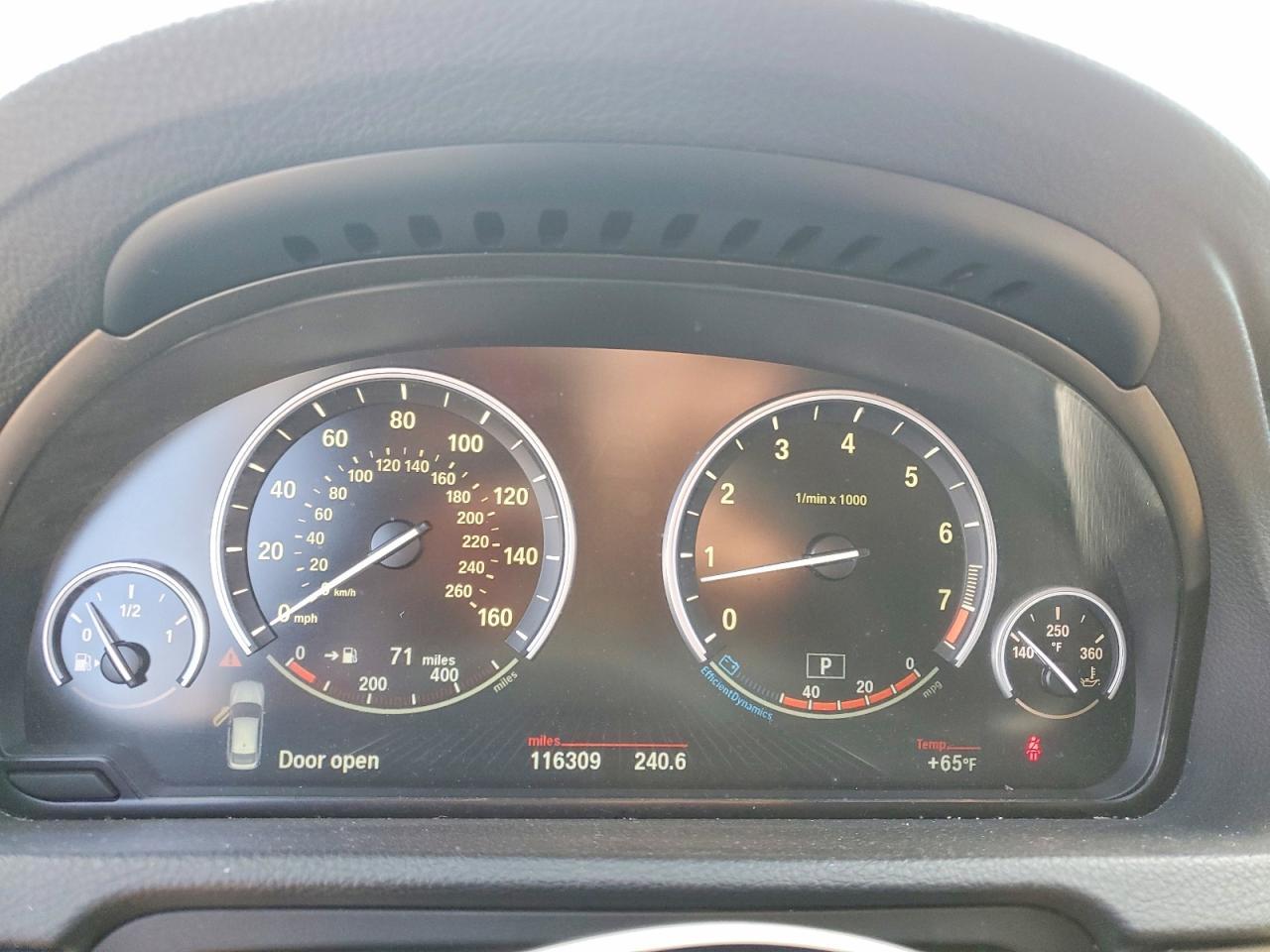 2013 BMW 535 Xigt - zdjęcie 9